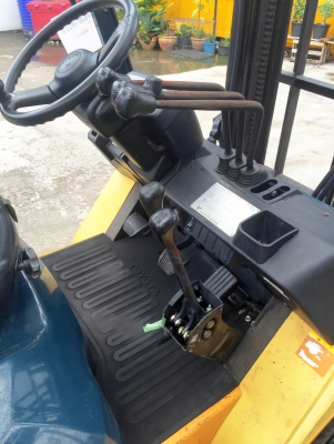 -:-*&bull;*ข า ย ร ถ ย ก นำ เ ข้ า*&bull;*-:-TOYOTA 7FG25 เสา4เมตร แผงงาสไลด์ สนใจติดต่อ083-062-0223/098-329-9549(ปอนด์)