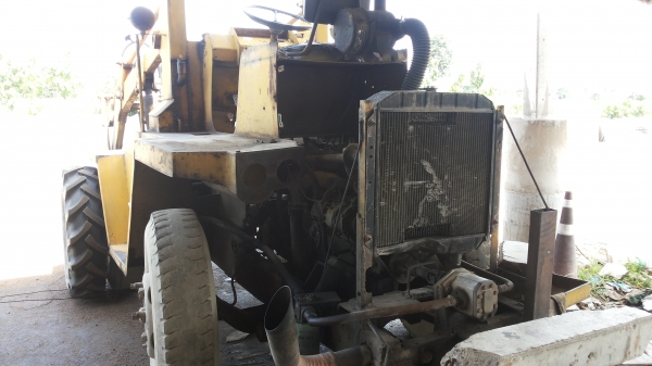 ขายรถตักหินทรายล้อยางใช้งานปกติเจ้าของออกใหม่ฝากขายราคาถูก