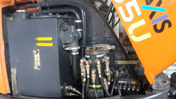 ขายด่วนรถขุดเล็ก HITACHI ZAXIS 35U รถนอกแท้ สภาพสวยมาก