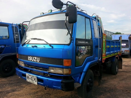 ขาย6ล้อดั้ม ISUZU ร็อกกี้195แรง พ.เพาเวอร์ เบรกทิฟฟี่ ภายในสวย แอร์เย็น สภาพพร้อมใช้งาน เอกสารพร้อมโอน สนใจโทร 090-8588220คุณนะ 093-3258446คุณบิว ID:narong498 หรือเข้าดูสินค้าอื่นๆได้ที่ www.truck.in.th/498 หรือเพจFacebook ณรงค์ ซื้อขายรถมือสอง (เว็บไซต์ส