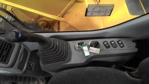 PC128US-2E1 Komutsu รถเก่าญี่ปุ่น ไม่เคยใช้งานในไทย สภาพสวย พร้อมใช้งาน PC128US-2E1 Komutsu รถเก่าญี่ปุ่น ไม่เคยใช้งานในไทย สภาพสวย พร้อมใช้งาน