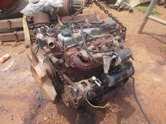 ขายเครื่องยนต์ Isuzu c240