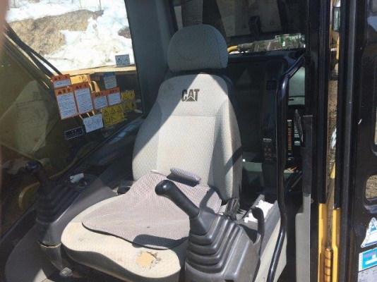 320D Caterpiller  แมวตัวใหญ่จากญี่ปุ่น ไม่เคยใช้งานในไทย