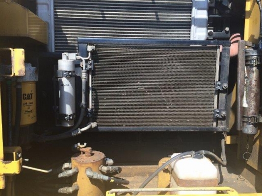 320D Caterpiller  แมวตัวใหญ่จากญี่ปุ่น ไม่เคยใช้งานในไทย