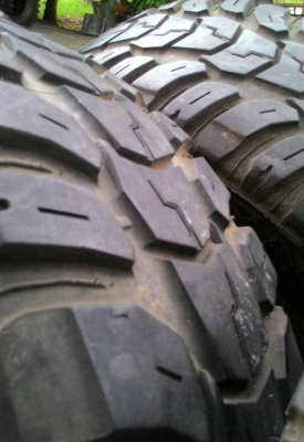 ขาย ยางMud 34 R 16 สวยๆ ครับ ขาย ยางMud 34 R 16 สวยๆ ครับ