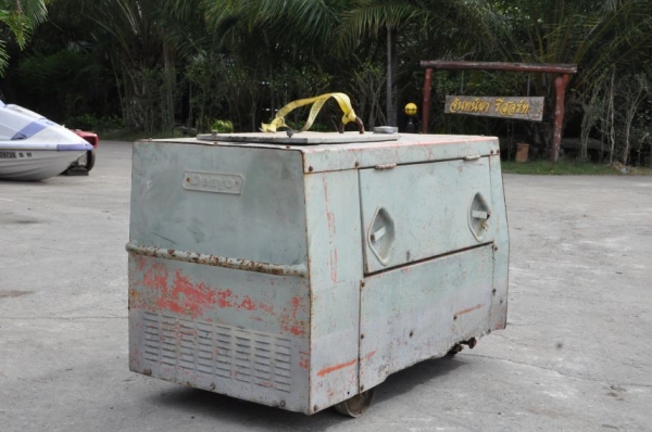 ขายเครื่ื่ื่ื่ื่องปั่นไฟ พร้อมเชื่อมได้ DENYO 5KV. 220v. สวยเดิมจากญี่ปุ่นยังไม่เคยใช้ในไทย 35,000เท่านั้น