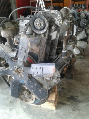 ชายเครื่องนิสสัน PD-T230 แรงม้า เครื่องติดดีมาก