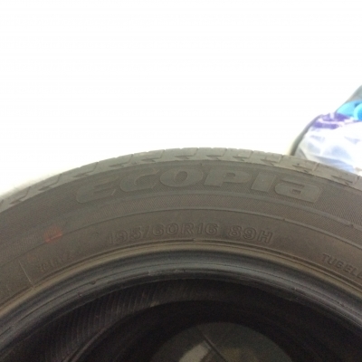 ยาง bridgstone Ecopai EP150  195/60/16 yy3312
