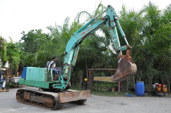 ลดกระหน่ำ!!ขายแบคโฮ KUBOTA KH45เท่า สวยเดิมจากญี่ปุ่น ทำงานสมบูรณ์ทุกระบบ รับรองไม่ผิดหวัง 230,000 เท่านั้น!!