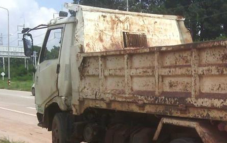 **300,000 บ.ต่อรอง/// 6ล้อดั้มดิน 5คิว HINO FB-117 แรง **ขาย HINO FB-117 แรง 6ล้อดั้มดิน5คิว ราคาเบา พร้อมใช้ HINO FB WO4D-117 แรง รถห้างแท้ เครื่องเดิม เกียร์เดิม เกียร์สั้นสาย เครื่อง WO4D-4สูบ 117แรง แน่นดี แรงดี ครับ เกียร์ดี เข้าง่าย ไม่หลุด ช่วงล่าง **300,000 บ.ต่อรอง/// 6ล้อดั้มดิน 5คิว HINO FB-117 แรง **ขาย HINO FB-117 แรง 6ล้อดั้มดิน5คิว ราคาเบา พร้อมใช้ HINO FB WO4D-117 แรง รถห้างแท้ เครื่องเดิม เกียร์เดิม เกียร์สั้นสาย เครื่อง WO4D-4สูบ 117แรง แน่นดี แรงดี ครับ เกียร์ดี เข้าง่าย ไม่หลุด ช่วงล่าง