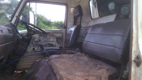 **300,000 บ.ต่อรอง/// 6ล้อดั้มดิน 5คิว HINO FB-117 แรง **ขาย HINO FB-117 แรง 6ล้อดั้มดิน5คิว ราคาเบา พร้อมใช้ HINO FB WO4D-117 แรง รถห้างแท้ เครื่องเดิม เกียร์เดิม เกียร์สั้นสาย เครื่อง WO4D-4สูบ 117แรง แน่นดี แรงดี ครับ เกียร์ดี เข้าง่าย ไม่หลุด ช่วงล่าง **300,000 บ.ต่อรอง/// 6ล้อดั้มดิน 5คิว HINO FB-117 แรง **ขาย HINO FB-117 แรง 6ล้อดั้มดิน5คิว ราคาเบา พร้อมใช้ HINO FB WO4D-117 แรง รถห้างแท้ เครื่องเดิม เกียร์เดิม เกียร์สั้นสาย เครื่อง WO4D-4สูบ 117แรง แน่นดี แรงดี ครับ เกียร์ดี เข้าง่าย ไม่หลุด ช่วงล่าง