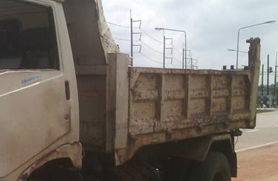 **300,000 บ.ต่อรอง/// 6ล้อดั้มดิน 5คิว HINO FB-117 แรง **ขาย HINO FB-117 แรง 6ล้อดั้มดิน5คิว ราคาเบา พร้อมใช้ HINO FB WO4D-117 แรง รถห้างแท้ เครื่องเดิม เกียร์เดิม เกียร์สั้นสาย เครื่อง WO4D-4สูบ 117แรง แน่นดี แรงดี ครับ เกียร์ดี เข้าง่าย ไม่หลุด ช่วงล่าง **300,000 บ.ต่อรอง/// 6ล้อดั้มดิน 5คิว HINO FB-117 แรง **ขาย HINO FB-117 แรง 6ล้อดั้มดิน5คิว ราคาเบา พร้อมใช้ HINO FB WO4D-117 แรง รถห้างแท้ เครื่องเดิม เกียร์เดิม เกียร์สั้นสาย เครื่อง WO4D-4สูบ 117แรง แน่นดี แรงดี ครับ เกียร์ดี เข้าง่าย ไม่หลุด ช่วงล่าง