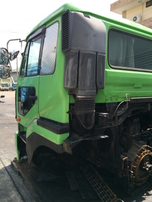 ขายหัวรถบรรทุก นิสสัน บิ๊กทรั่ม หัวนอกญี่ปุ่น