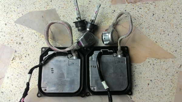 ขายชุดไฟXenon Toyota Camry 2012 ยดชุดราคาถูก ขายชุดไฟXenon Toyota Camry 2012 ยดชุดราคาถูก