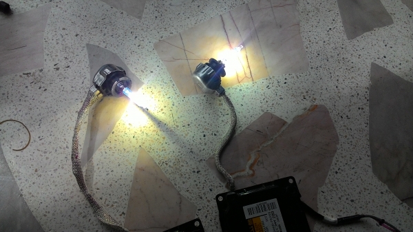 ขายชุดไฟXenon Toyota Camry 2012 ยดชุดราคาถูก ขายชุดไฟXenon Toyota Camry 2012 ยดชุดราคาถูก