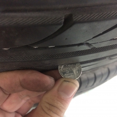 Yogohama 205/55/16 y3211 earth 1 ยางสวย เนื้อนิ่ม ดอกเหลือเยอะ Yogohama 205/55/16 y3211 earth 1 ยางสวย เนื้อนิ่ม ดอกเหลือเยอะ