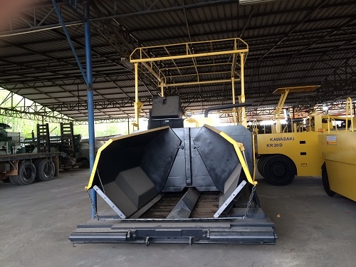 รถปูยาง Nigata NFB6C ปูได้ 4 เมตร ตีนแทรก รถเก่านอก นำเข้าจากญี่ปุ่น พร้อมใช้งาน