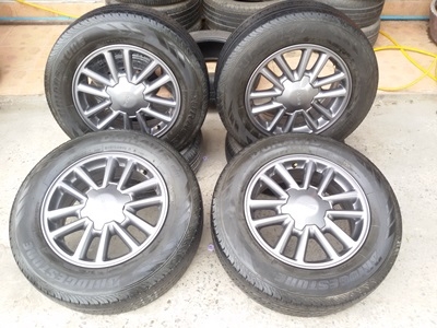 ขายล้อแม็กISUZU All New 16สีกัล ยาง215/65/16 ปี1614 4 ล้อ