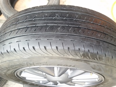 ขายล้อแม็กISUZU All New 16สีกัล ยาง215/65/16 ปี1614 4 ล้อ