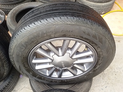 ขายล้อแม็กISUZU All New 16สีกัล ยาง215/65/16 ปี1614 4 ล้อ