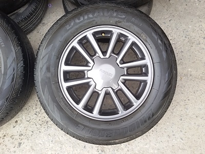 ขายล้อแม็กISUZU All New 16สีกัล ยาง215/65/16 ปี1614 4 ล้อ