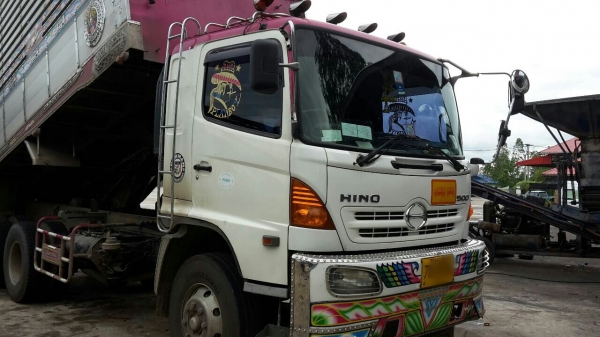 ขายดาวน์รถพ่วง 22 ล้อ แม่.ลูก กระบะเนียมคอกเกษตรดั้ม อู่.เบิ่ม HINO 380 ปี.54 ขายดาวน์ 550000 สนใจลองคุยกันครับ