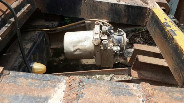 ขายด่วนหางปลาเพลาเดียวขึ้นรถเกี่ยวทะเบียนพร้อมทะเบียนท้ายลาดราคาเบาๆโทร0843923995 ขายด่วนหางปลาเพลาเดียวขึ้นรถเกี่ยวทะเบียนพร้อมทะเบียนท้ายลาดราคาเบาๆโทร0843923995