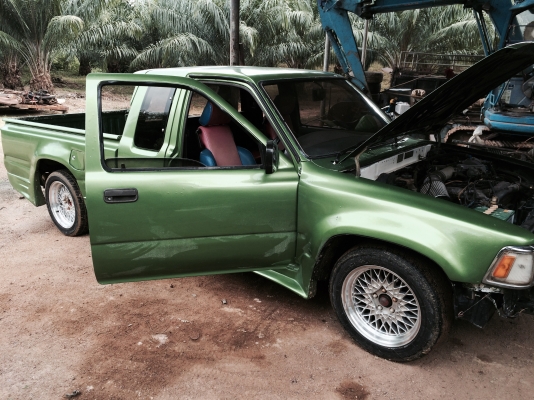 โตโยต้า ไมตี้ Ln90 เครื่อง 1g ออโต้ คัสซีสวยยกเส้น ขายราคาตัดอะไหล่