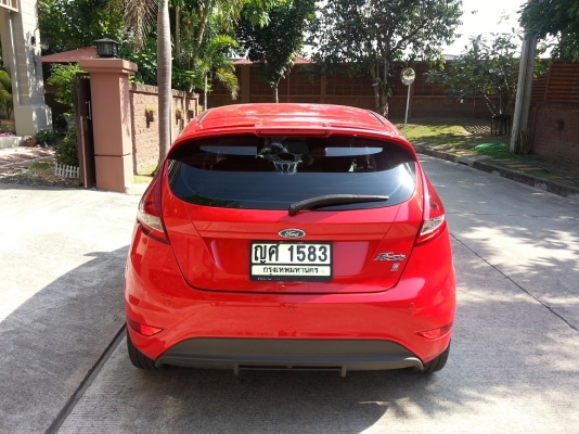 ขายด่วน ford fiesta 1.6s top สุด ใมล์ 15xxx ขายด่วน ford fiesta 1.6s top สุด ใมล์ 15xxx