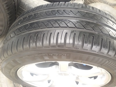 ขายล้อแม็กMODEL 7ขอบ15กว้าง7 4รู100-114พร้อมยาง  4 ล้