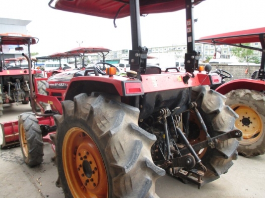 สยามอินเตอร์ เปิดประมูลรถแทร็กเตอร์ยี่ห้อ YANMAR รุ่น EF453TLX PQ