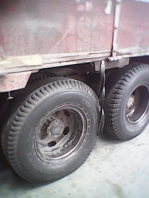 ขายด่วนสุด isuzu 175 เพลาเดียวคอกไม้ เครื่องดี แชชซีเยี่ยมยาง90\%