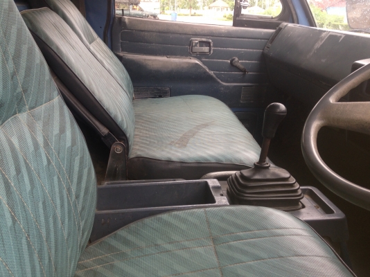 ขายNPR59LU เครื่อง4BE รถห้างแท้ เครื่องดี คัทซีสวยหัวเดิม กระบะไม้มะค่าอย่างดีแข็งแรง