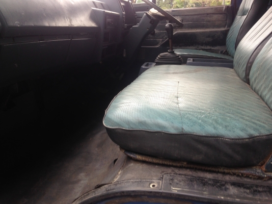 ขายNPR59LU เครื่อง4BE รถห้างแท้ เครื่องดี คัทซีสวยหัวเดิม กระบะไม้มะค่าอย่างดีแข็งแรง