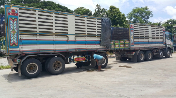 ขายรถพ่วง 24 ล้อ แม่.ลูก กระบะเหล็กคอกเกษตรดั้ม ISUZU 360 ปี.53 รถสวย ยางเต็ม ราคา.2550000 ราคาต่อรอง สนใจลองคุยกันครับ