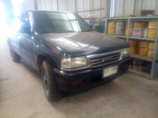 ขาย ESUZU TFR ปี 39 เครื่องดี คัซซีสวย พวงมาลัยเพาเวอร์ พร้อมใช้งาน ราคาต่อรองได้ครับ