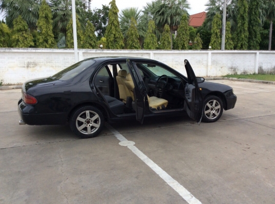 ขายรถ นิสสัน บลูเบิดร์ sss ปี 93 เครื่อง SR 20 เกียร์ธรรมดา ติดแก๊ส LPG เพาเวอร์ ไฟฟ้าทั้งคัน ภายในเดิมๆแอร์เย็น ตัวถังสีสวย แม็กขอบ 15" เครื่องแน่นวิ่งดี เกียร์ดี ช่วงล่างดี รถขับดีพร้อมใช้งานครับ