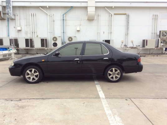 ขายรถ นิสสัน บลูเบิดร์ sss ปี 93 เครื่อง SR 20 เกียร์ธรรมดา ติดแก๊ส LPG เพาเวอร์ ไฟฟ้าทั้งคัน ภายในเดิมๆแอร์เย็น ตัวถังสีสวย แม็กขอบ 15" เครื่องแน่นวิ่งดี เกียร์ดี ช่วงล่างดี รถขับดีพร้อมใช้งานครับ