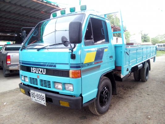 6 ล้อกลาง ISUZU NKR 110 แรงม้า * ยาว 4.30 ม.* รถสวยเดิม+สวยจริง+สภาพพร้อมใช้งาน * รถห้างแท้ * มีเล่มพร้อมโอน * 6 ล้อกลาง ISUZU NKR 110 แรงม้า * ยาว 4.30 ม.* รถสวยเดิม+สวยจริง+สภาพพร้อมใช้งาน * รถห้างแท้ * มีเล่มพร้อมโอน *