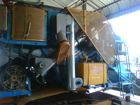 ขายรถเกี่ยว เกษตรพัฒนา รุ้น ปลดหนี้ สภาพพร้อมใช้งาน