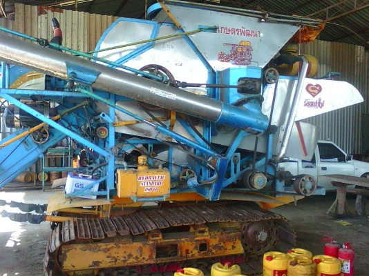 ขายรถเกี่ยว เกษตรพัฒนา รุ้น ปลดหนี้ สภาพพร้อมใช้งาน