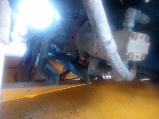 ขายรถเกี่ยว เกษตรพัฒนา รุ้น ปลดหนี้ สภาพพร้อมใช้งาน