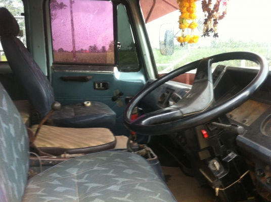 ขายอีซูซุ 240 แท้ตัวแรกพร้อมใช้ ขายอีซูซุ 240 แท้ตัวแรกพร้อมใช้