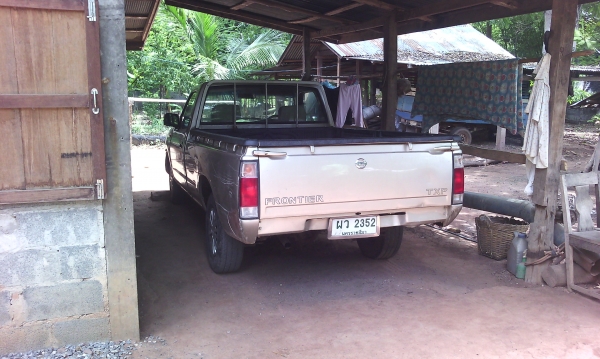 ซื้อขายแล้วกลางอากาศ จากคุณรินทร์  ประจวบคีรีขันธ์ขอบคุณTRUCK2HANDครับขาย98000