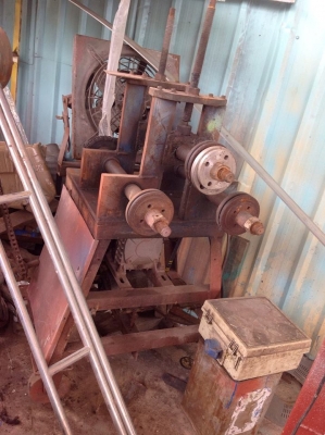 เครื่องดัดเหล็ก ดัดท่อ 3 แกน เพลานอน สภาพใช้งาน 18000 บาท