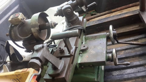 ขายครับขาย เครื่องลับคมเครื่องมือ เช่น มีดฮอปกัดเฟือง มีดคัตเตอร์ ดอกสว่าน ดอกเอนมิล ดอกแกะสลัก 25000 บาท 0814583376 เอกปทุม