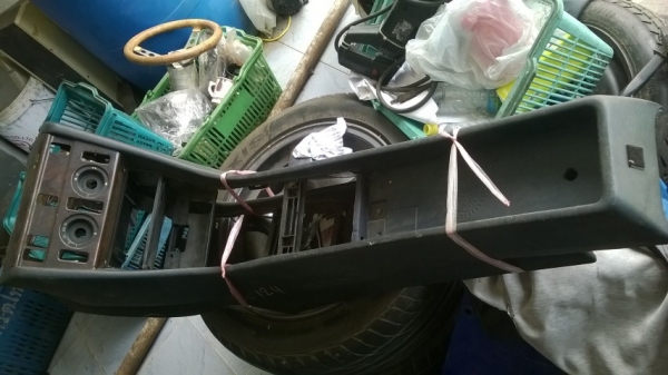 คอนโซนเกียร์ benz w 124