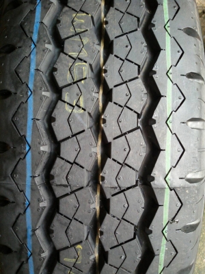 ล้ออะไหล่ พร้อมยาง bridgestone 215 70 15 ปี 15 วงล่ะ 3,000