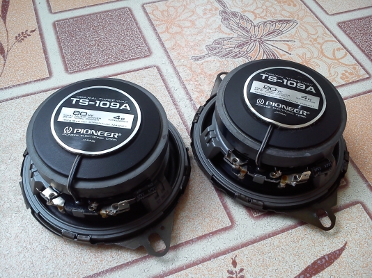 ดอกลำโพง Pioneer รุ่น TS-109A ขนาด4นิ้ว 3ทาง