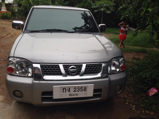 ขายรถนิตสันฟรอนเทียร์4ประตูปี03สภาพสวย